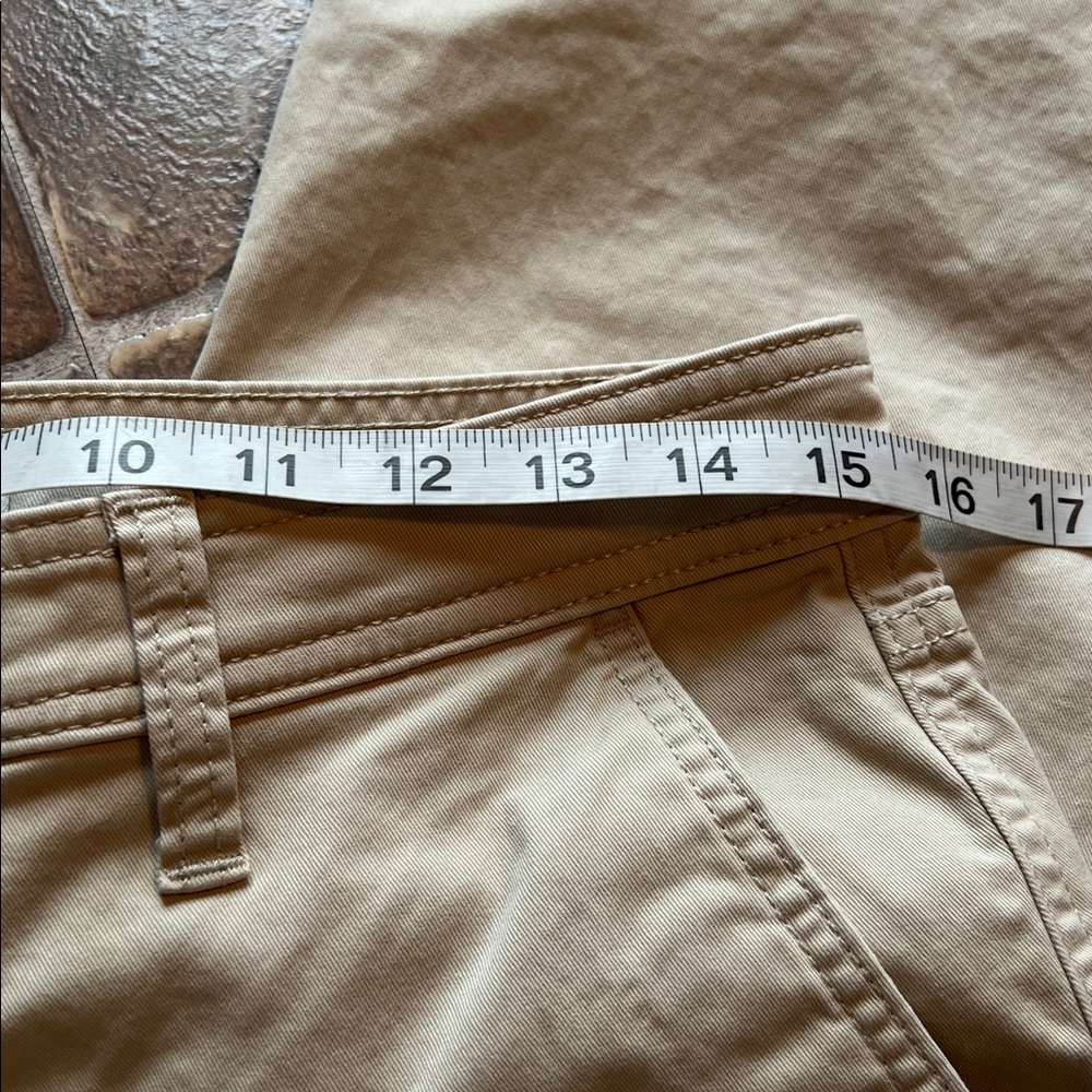 Banana Republic Factory Wide-Leg High-Ruse Cropped Raw Hem Pants - Picture 4 of 11